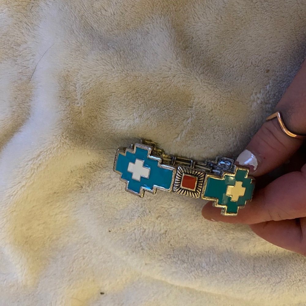Bracelet